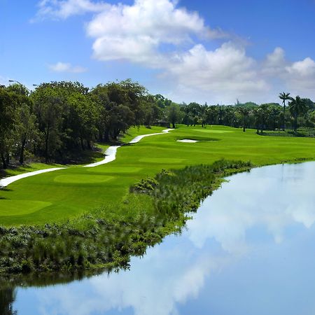 Trump National Doral Golf Resort Exterior photo