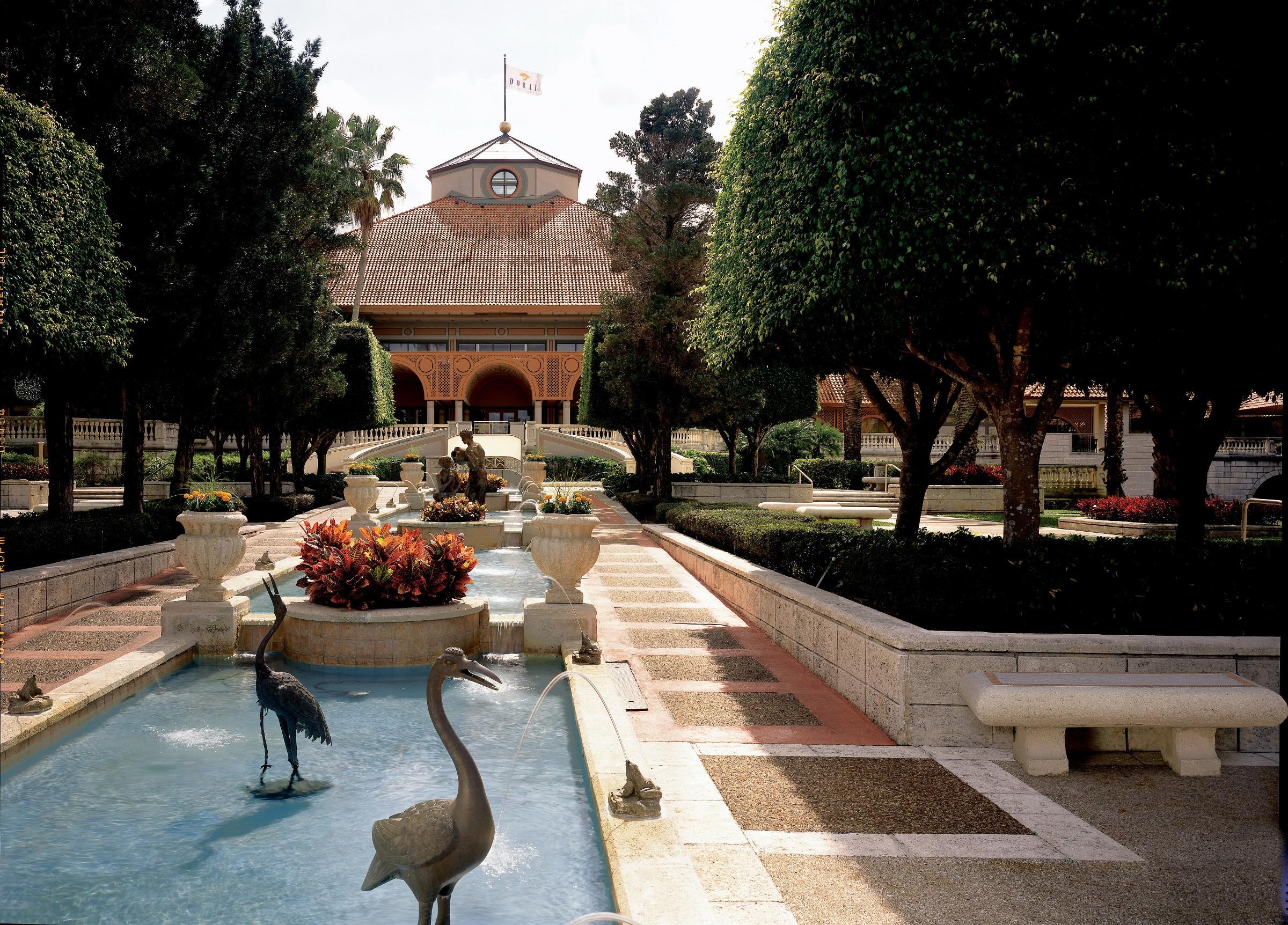 Trump National Doral Golf Resort Exterior photo